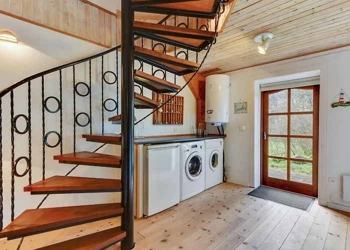 Iiro - 2-5km From The Sea By Interhome *