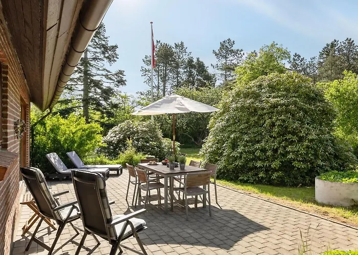 Iiro - 2-5km From The Sea By Interhome Feriehus